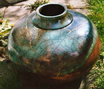 Rakuvase 